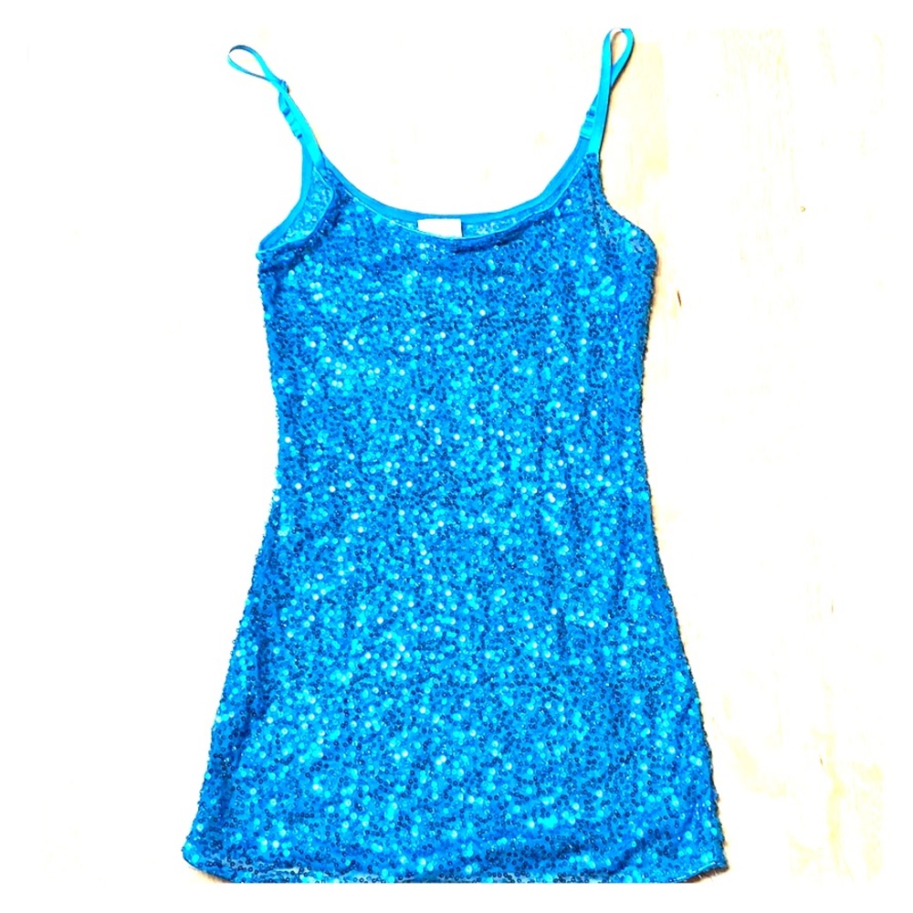Daytrip Blue sequin tank. 😀3 for $25